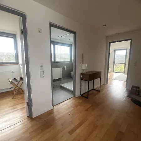 Maisonette With A View شقة Rottendorf